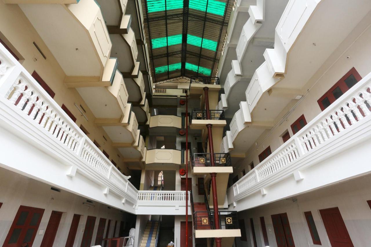 Oyo Flagship Kaveri Tourist Home Guruvāyūr Dış mekan fotoğraf